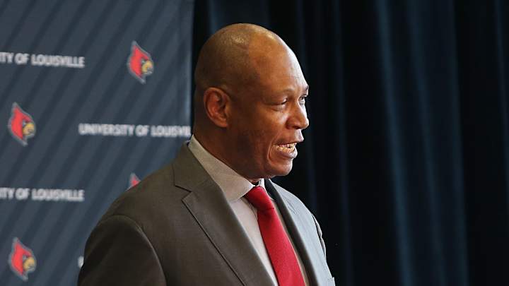 Kenny Payne Sets Good First Impression With Current Louisville Players