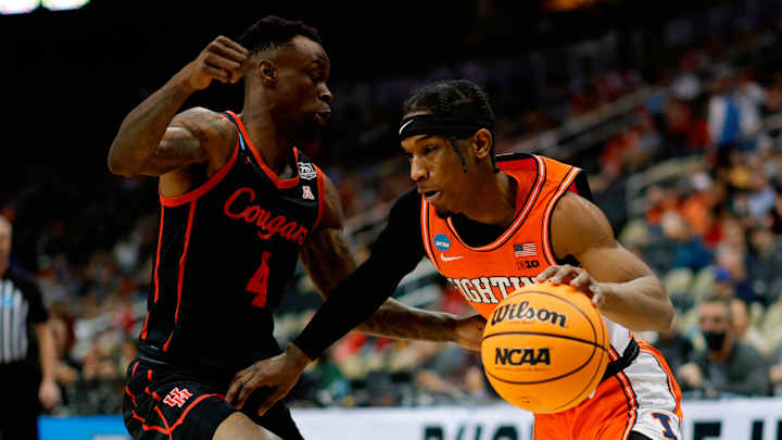 Illinois’s Trent Frazier Drains Buzzer Beater to End First Half vs. Houston