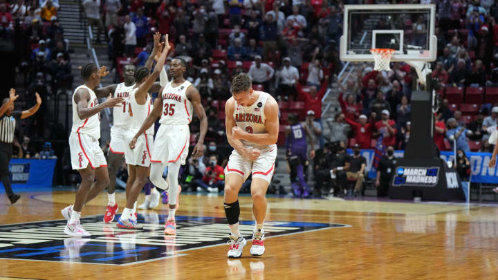 Arizona, UCLA Survive and Advance to Sweet 16
