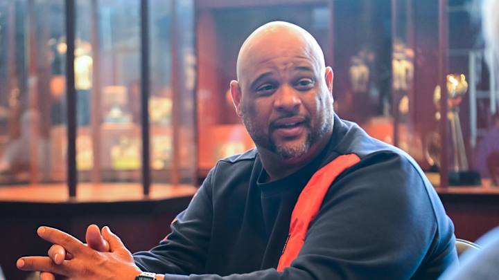 Auburn Football target decommits from Texas A&M