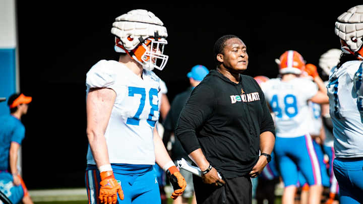 Three Questions About the Florida Gators Offensive Line Entering 2022