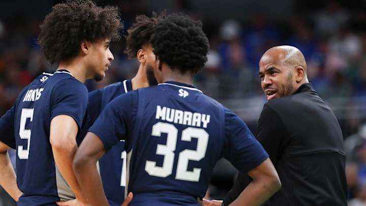 Saint Peter’s Roasts Jay Bilas for Sweet 16 Re-Seed Rankings