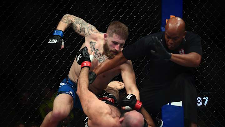 Chris Daukaus Ready to Start Second Run by Finishing Curtis Blaydes