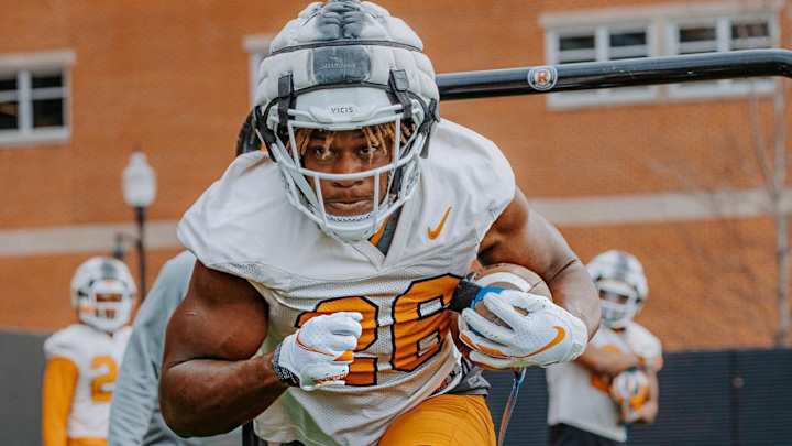 Heupel: Vols Freshman RB 'A Fierce Competitor'