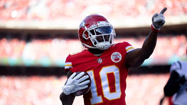 Browns Set to Face Tyreek Hill, Now a Member of the Dolphins Browns Set to Face Tyreek Hill, Now a Member of the Dolphins