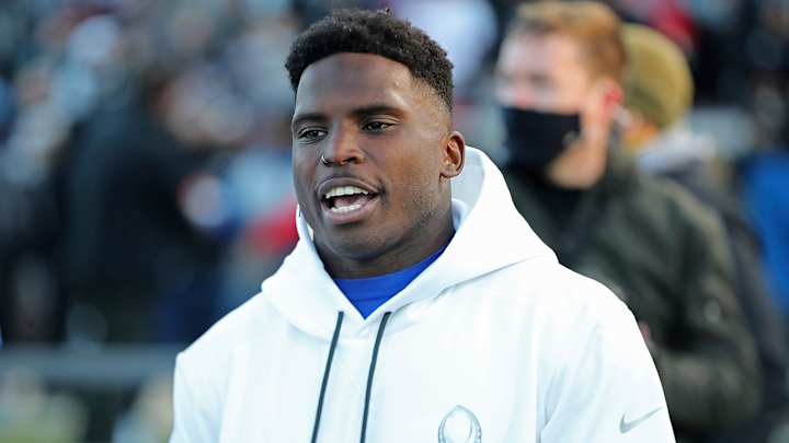 Tyreek Hill Says He’s Most Excited to Meet Jaylen Waddle on His Way to Miami