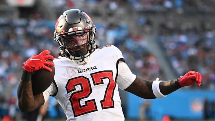 Ronald Jones Praises New-Look Chiefs Backfield: ‘Everybody’s Going to Eat' Ronald Jones Praises New-Look Chiefs Backfield: ‘Everybody’s Going to Eat'