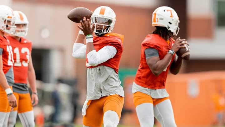 Watch: Highlights from Tennessee’s Thursday Spring Practice