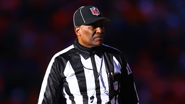 Longtime NFL Official Wayne Mackie Dies at Age 62