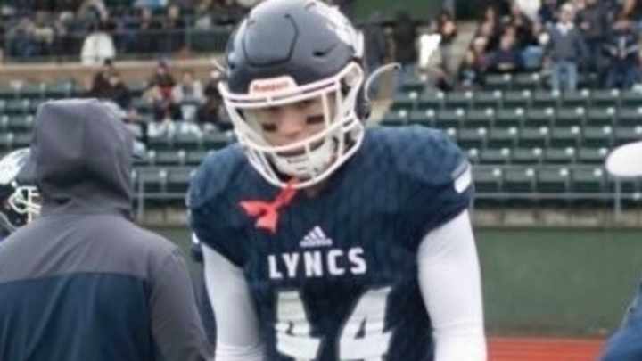 Huskies Extend Scholarship Offer to Versatile Lynden Tight End