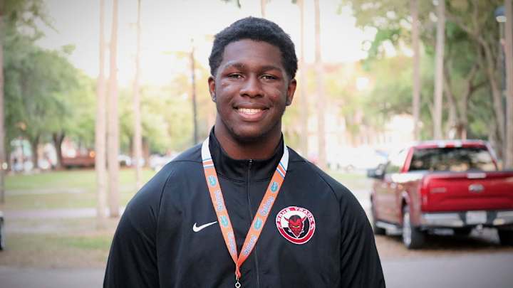 Florida Gators 'Way Up, at the Top' for DL Recruit Vic Burley