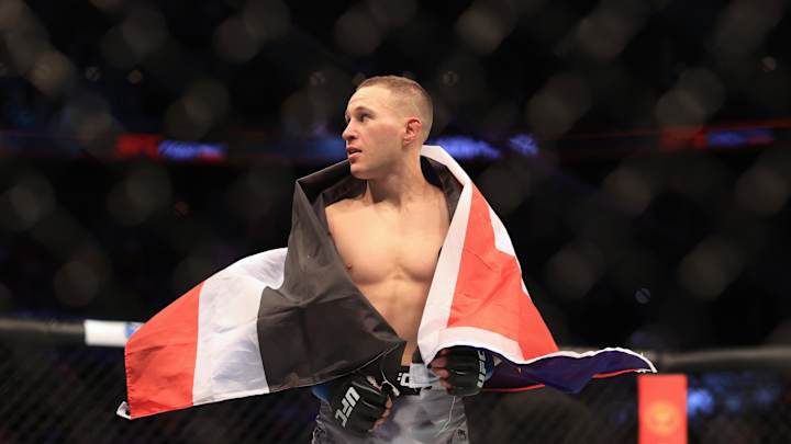 UFC Star Kai Kara-France to Joe Burrow: 'What's Your Name?'