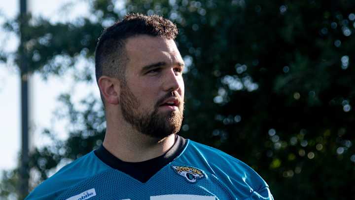 Jaguars C Brandon Linder Retires After 8 Seasons Jaguars C Brandon Linder Retires After 8 Seasons