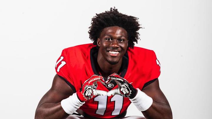 Spring Buzz: Freshman Linebacker Flashing Early in his Career Spring Buzz: Freshman Linebacker Flashing Early in his Career