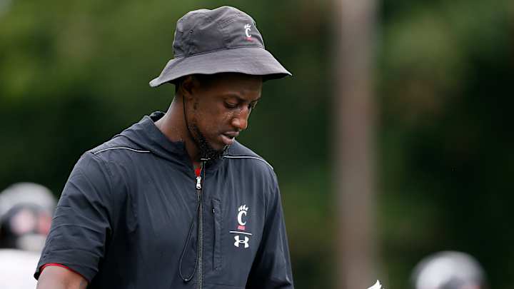 UC Quality Control Coach Armon Binns Taking WRs Coach Position at Youngstown State