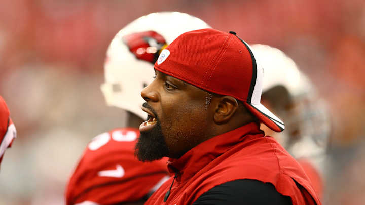 Jaguars Assistants Brentson Buckner, Bernie Parmalee Attend Gators Pro Day