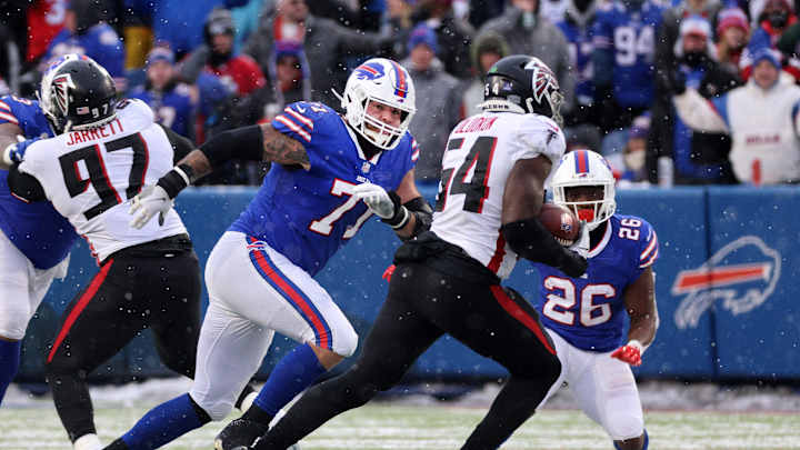 Offensive Line Rebuild on Hold Offensive Line Rebuild on Hold