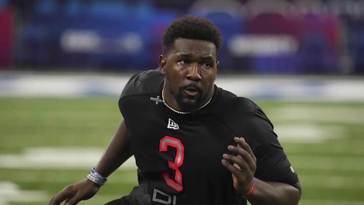 Gators DL Zachary Carter to Visit Jaguars Ahead of NFL Draft