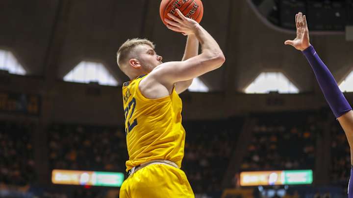 BREAKING: Sean McNeil Makes Decision on Final Year of Eligibility