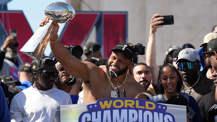 Sean McVay Says Aaron Donald Informed Team He Will Return for 2022 Season