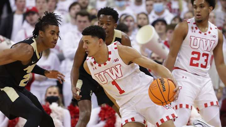 4 Big Ten Players Make Wooden Award All-American List