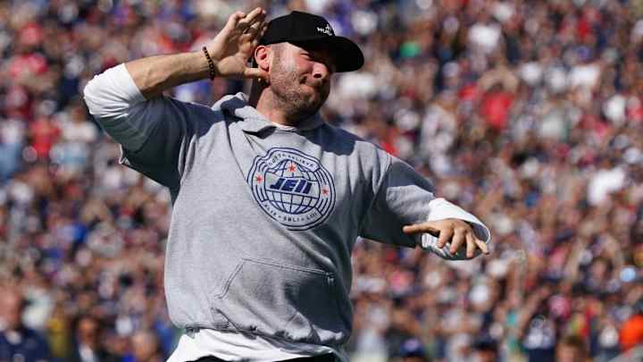 Julian Edelman Posts April Fools’ Joke Announcing He’s Signed With Buccaneers