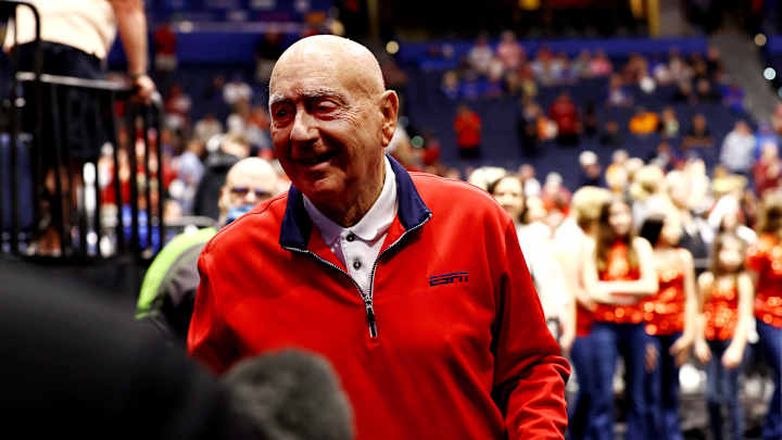 Dick Vitale Predicts Score, Winner Ahead of Duke-UNC Historic Final Four Game Dick Vitale Predicts Score, Winner Ahead of Duke-UNC Historic Final Four Game