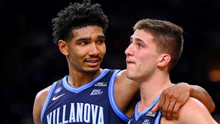 Watch: Villanova Seniors Get Emotional After Final Four Loss to Kansas Watch: Villanova Seniors Get Emotional After Final Four Loss to Kansas