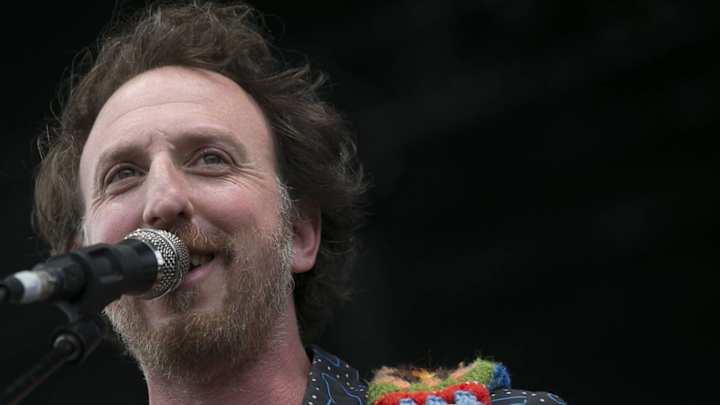 Sportswriter’s ‘Guster Is for Lovers’ Laptop Sticker Goes Viral at Final Four