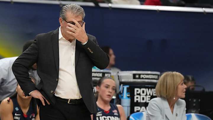 UConn, Geno Auriemma’s Perfect Record in National Title Games Ended With Sunday’s Loss UConn, Geno Auriemma’s Perfect Record in National Title Games Ended With Sunday’s Loss