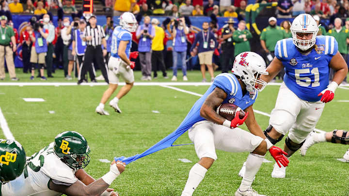 Little Big Men in This Draft for Bears