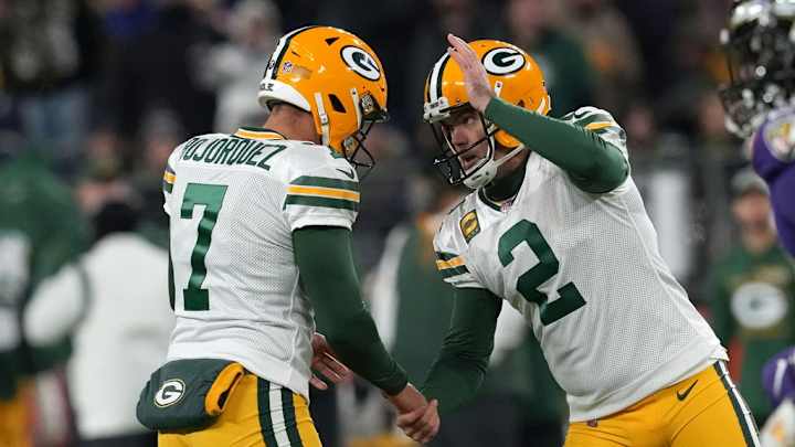 Browns signing former Green Bay Packers punter