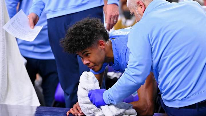 UNC Guard Puff Johnson Exits Late vs. Kansas After Appearing to Vomit on Court