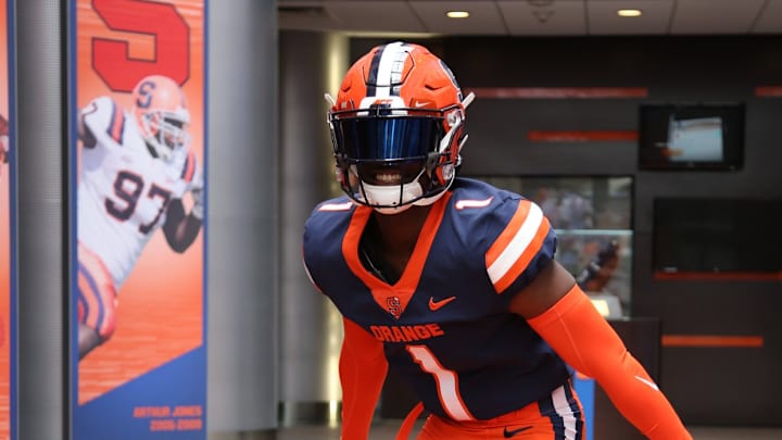 Nyair Domnie Enjoys Syracuse Visit