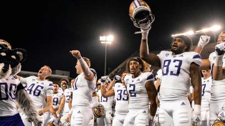 New Offense Led to TE Exits, But Culp Stayed and Ready to Flourish