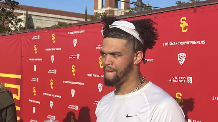USC QB Caleb Williams 'Digging Deeper' Into Lincoln Riley's Offensive Playbook