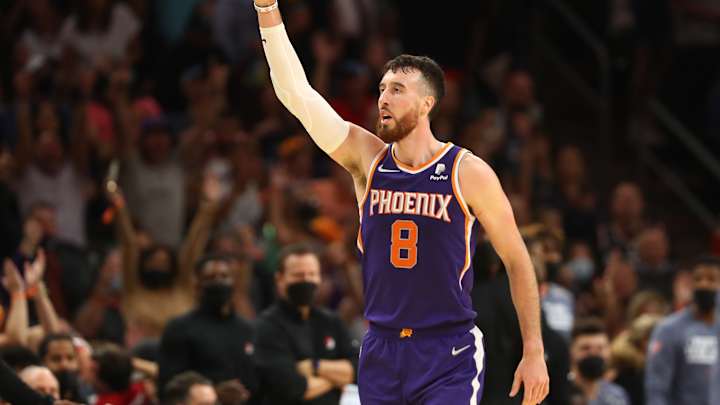 Former Wisconsin great Frank Kaminsky waived by the Phoenix Suns Former Wisconsin great Frank Kaminsky waived by the Phoenix Suns