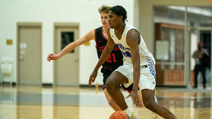 Five-Star Recruit Mackenzie Mgbako Commits to Duke Five-Star Recruit Mackenzie Mgbako Commits to Duke