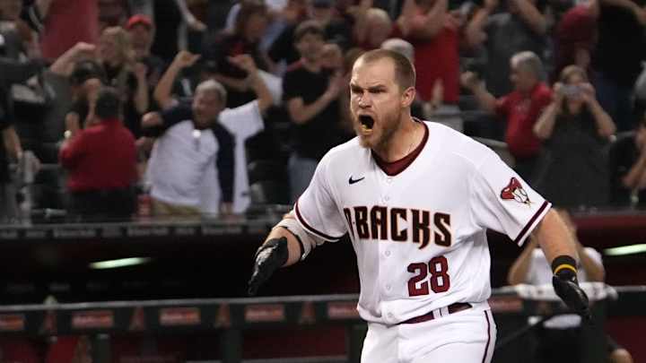 MLB Roundup (April 7): Cubs Take Down Brewers; Beer The Hero for Diamondbacks