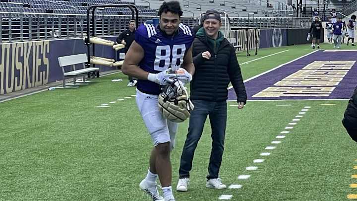 UW Fresh Start (No. 88): Moore Still Looking to Launch Husky Career UW Fresh Start (No. 88): Moore Still Looking to Launch Husky Career