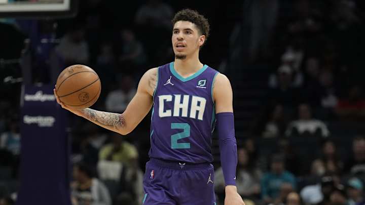 Hornets Top Bulls, Secure Winning Season for First Time Since 2015-16