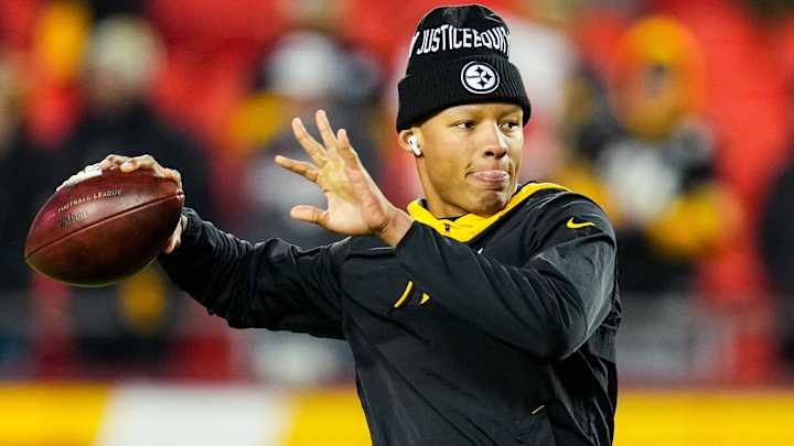 Browns Sign Joshua Dobbs As Fourth Quarterback