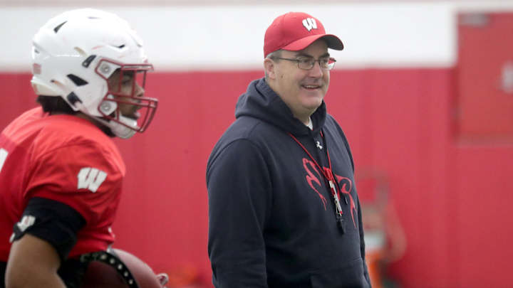 Wisconsin spring football: head coach Paul Chryst discusses spring practice No. 9