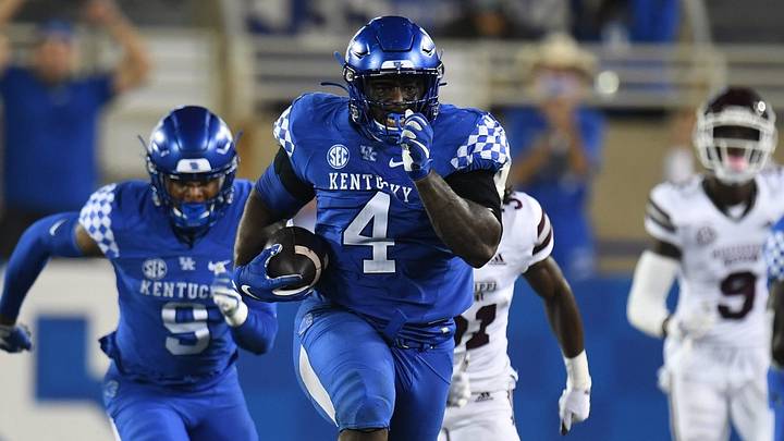 4 Late-Round EDGE Prospects for Lions to Target in 2022 Draft