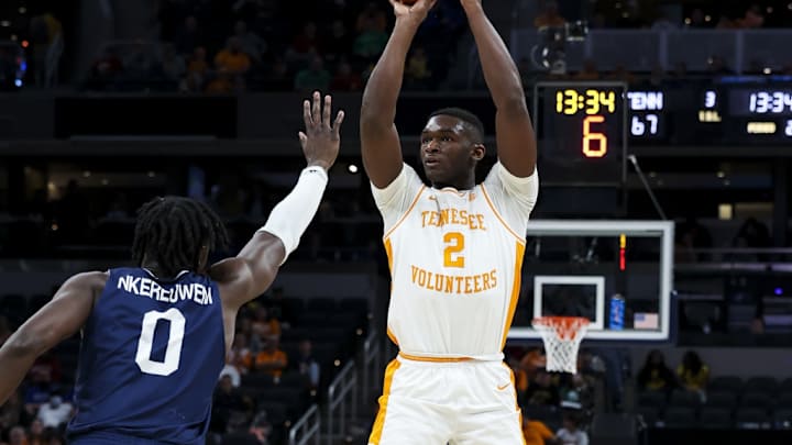 Breaking: Vols Lose Forward Huntley-Hatfield to Portal