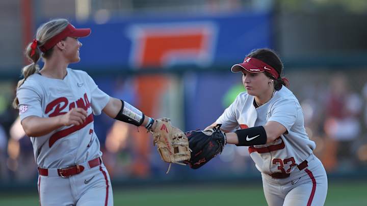 Alabama Drops Wild Series Finale at Florida 12-7