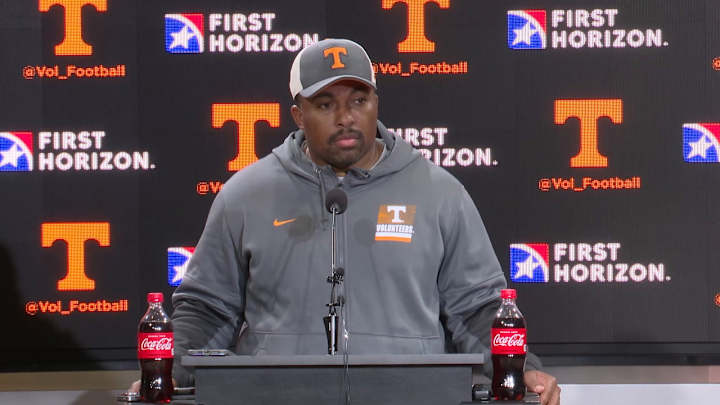 Watch: Vols RB Coach Jerry Mack Talks Growth of Jaylen Wright, Goals for the Season