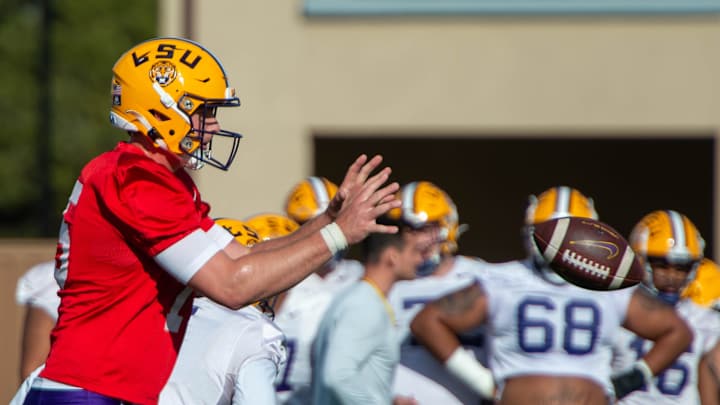 Understanding Among LSU QB's Competition Will Extend Into Fall