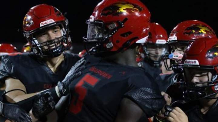 Huskies Offer Arizona Edge Rusher Who's Overcome Injury