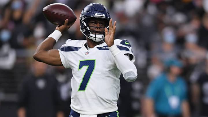 Report: Geno Smith Signs One-Year, $7 Million Contract to Remain With Seahawks